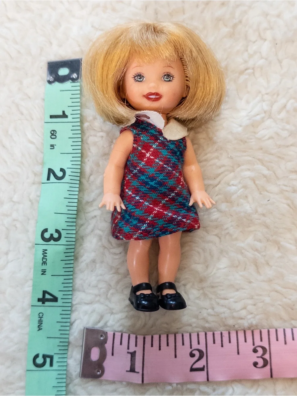 Mattel 1998 Li’l Friends of Kelly School Time Kayla Doll Plaid Jumper